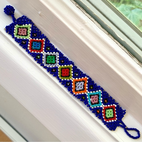 Blue handmade colorful beaded flat bracelet - Picture 3 of 5